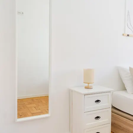 Viver - Em Campo De Ourique ליסבון